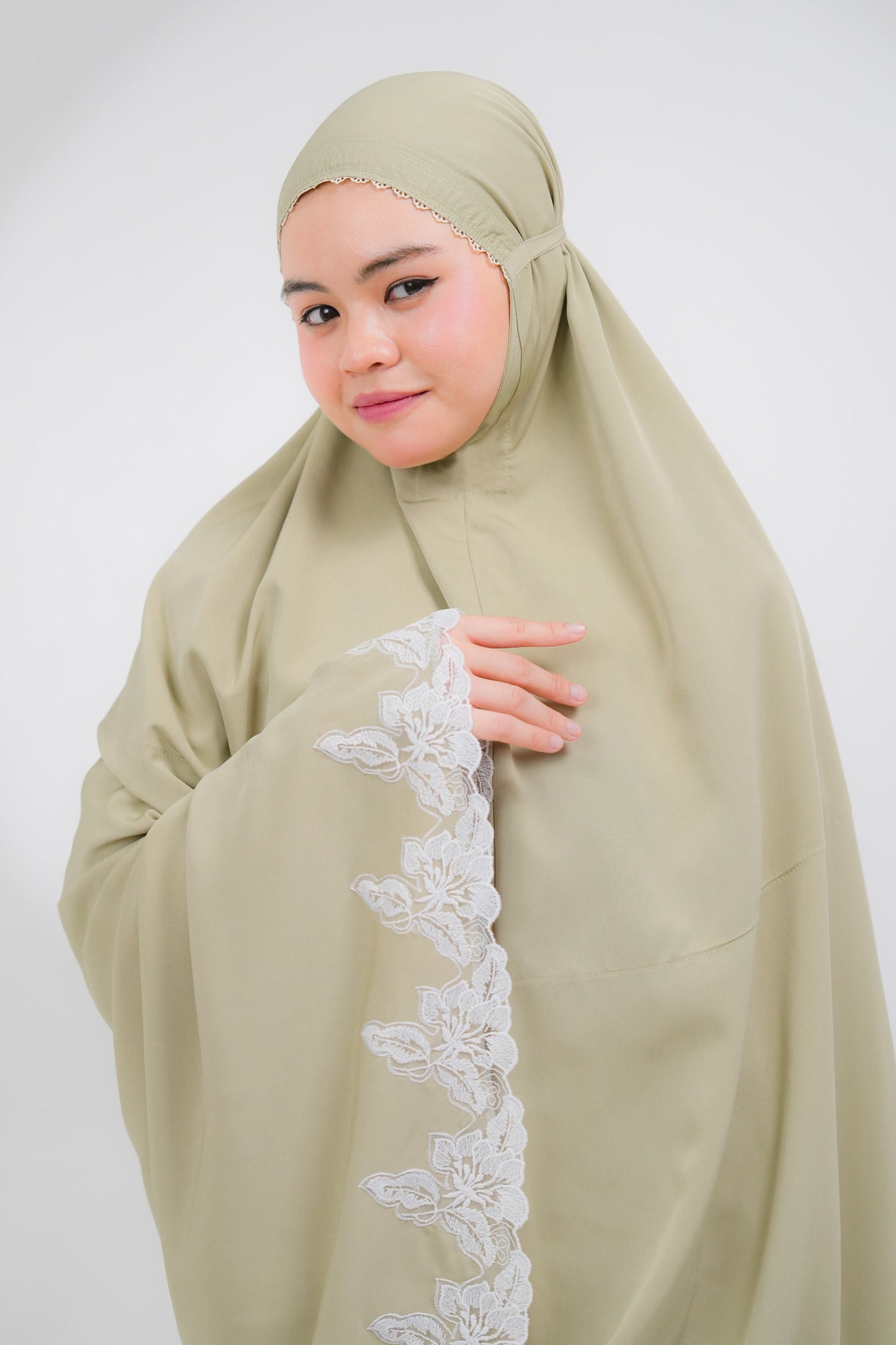 Lace Petals In Matcha Prayer Wear