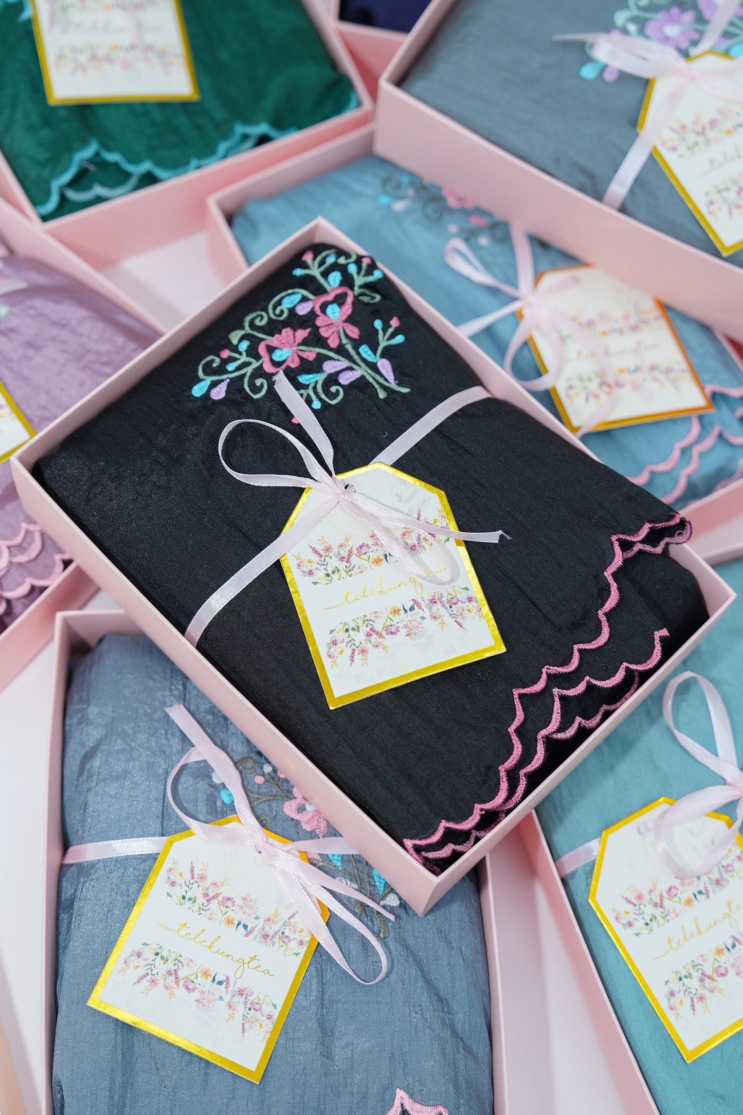 Premium Travel Telekung In Black Prayer Wear