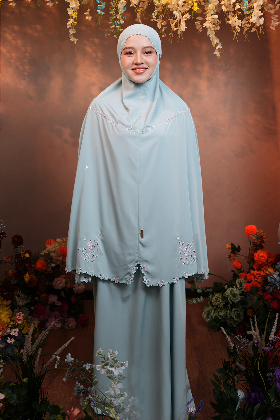 Arden in Mint Prayer Wear