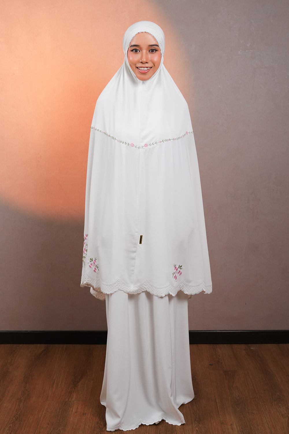 Evalora in Vanilla Prayer Wear