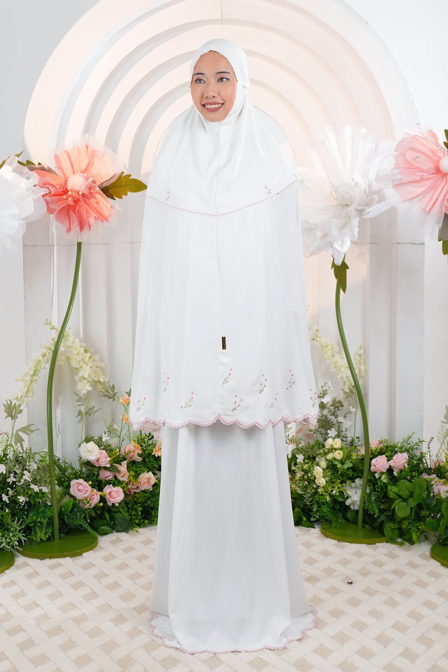 Elyse in Vanilla Prayer Wear