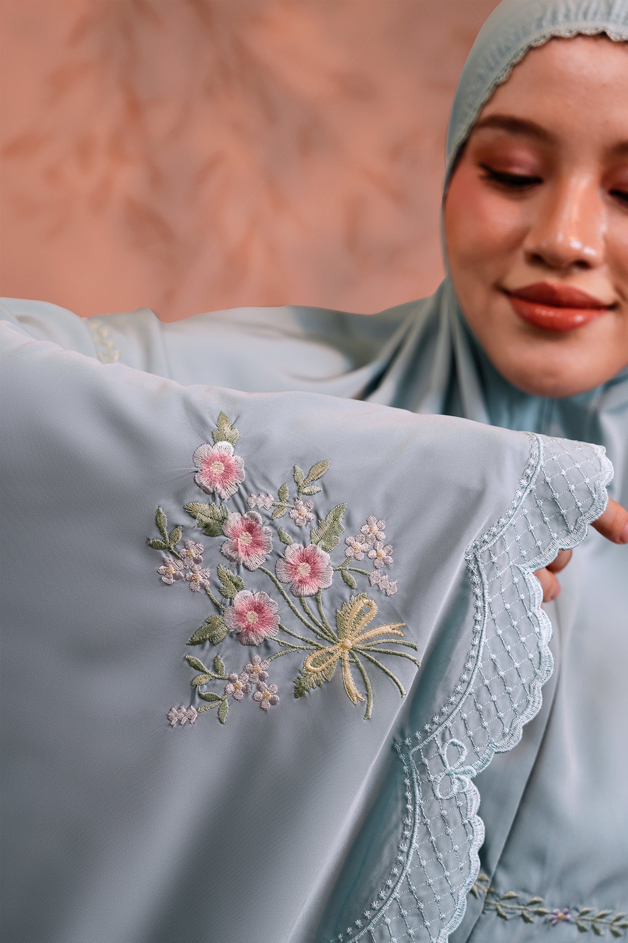 Evalora in Mint Prayer Wear