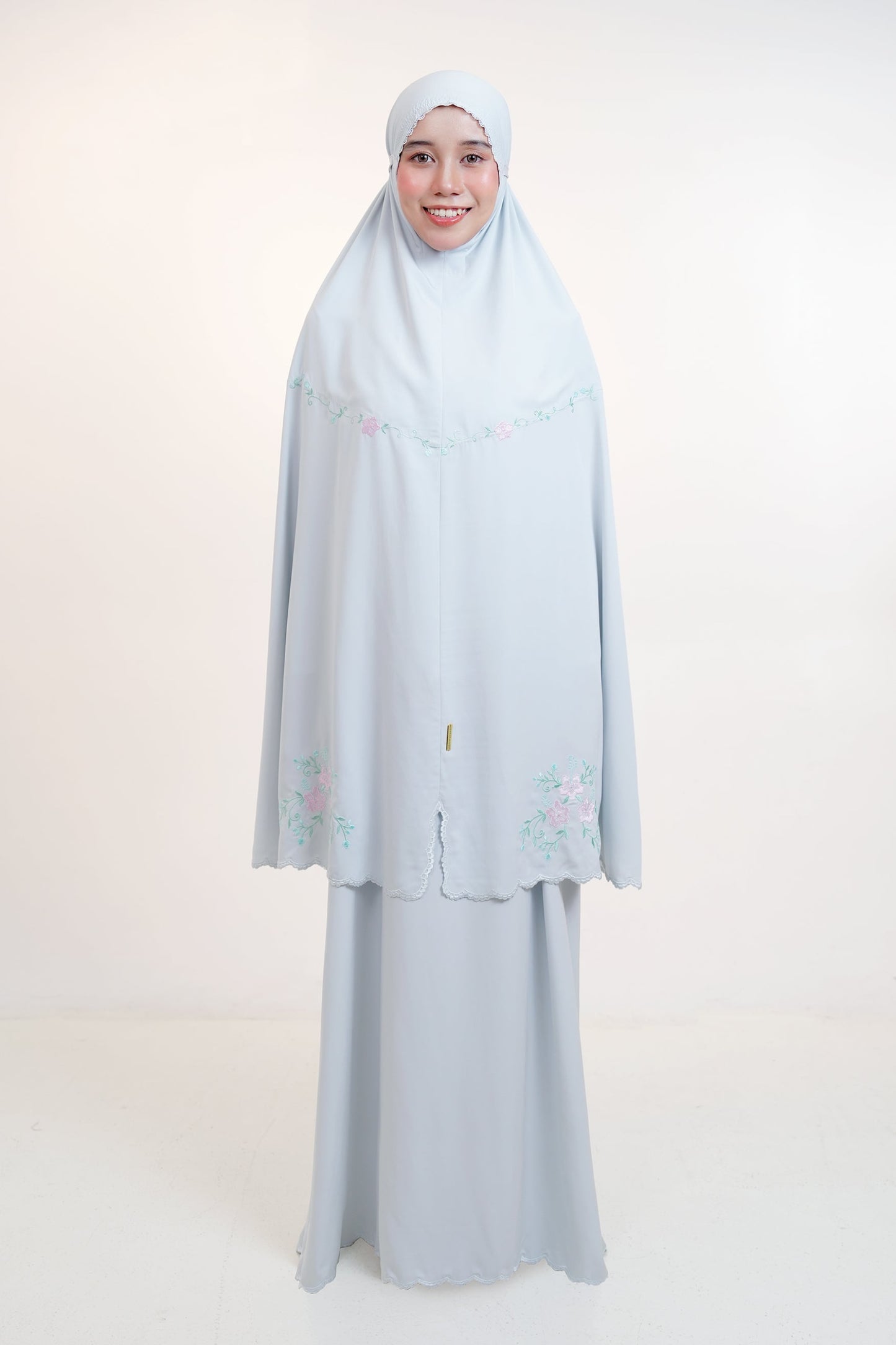 The Hibiscus in Earl Blue Prayer Wear