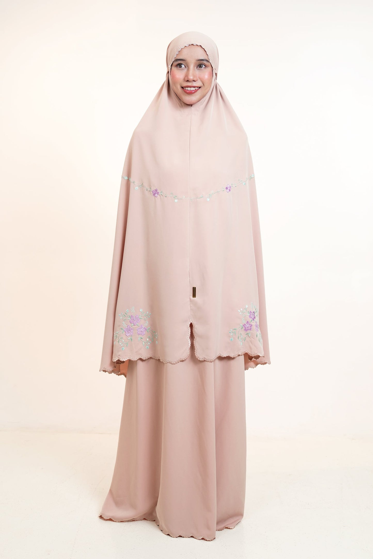 The Hibiscus in Milk Tea Prayer Wear