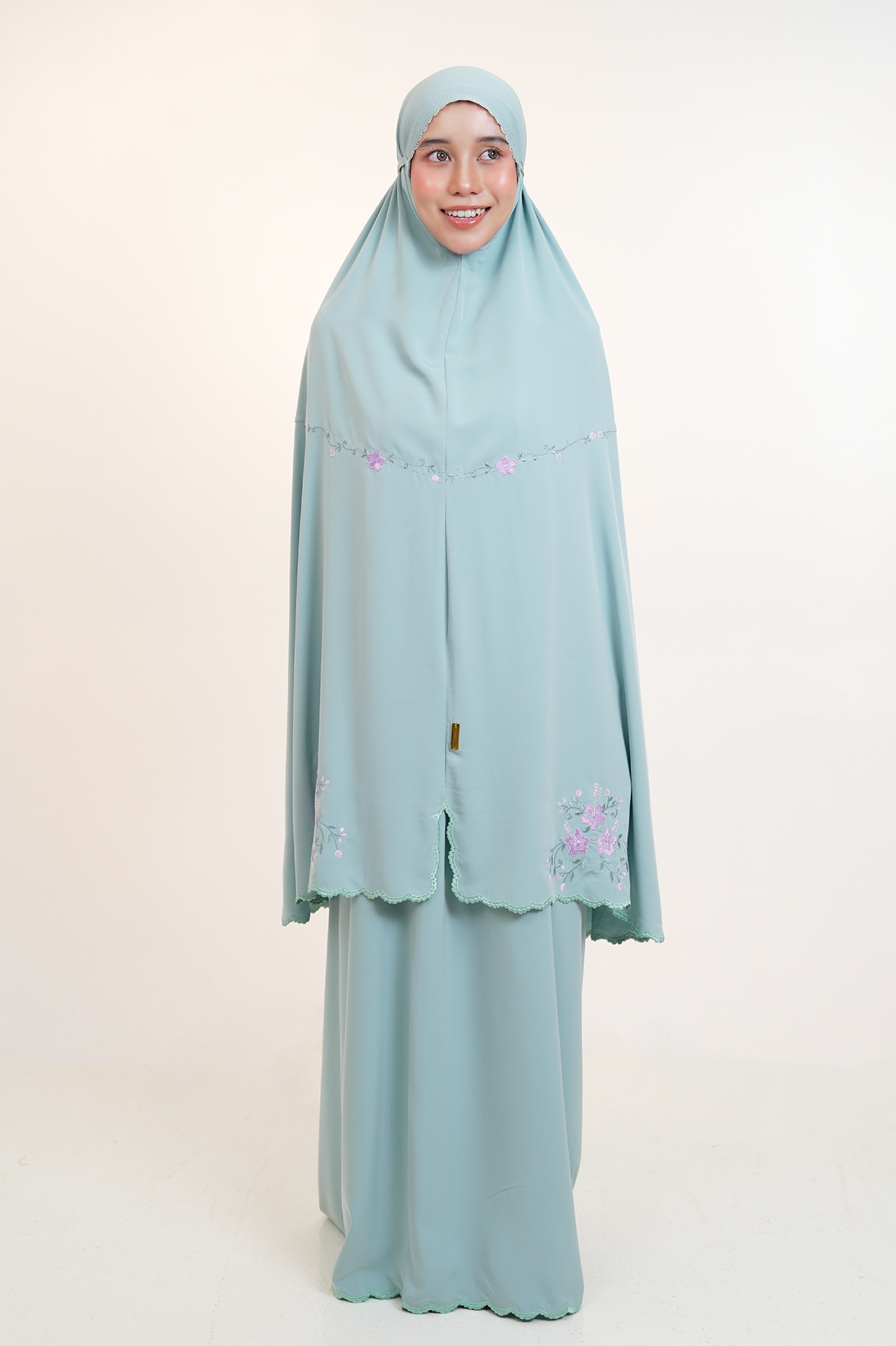 The Hibiscus in Mint Prayer Wear