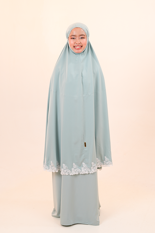 Lace Petals (Tweens) in Mint Prayer Wear