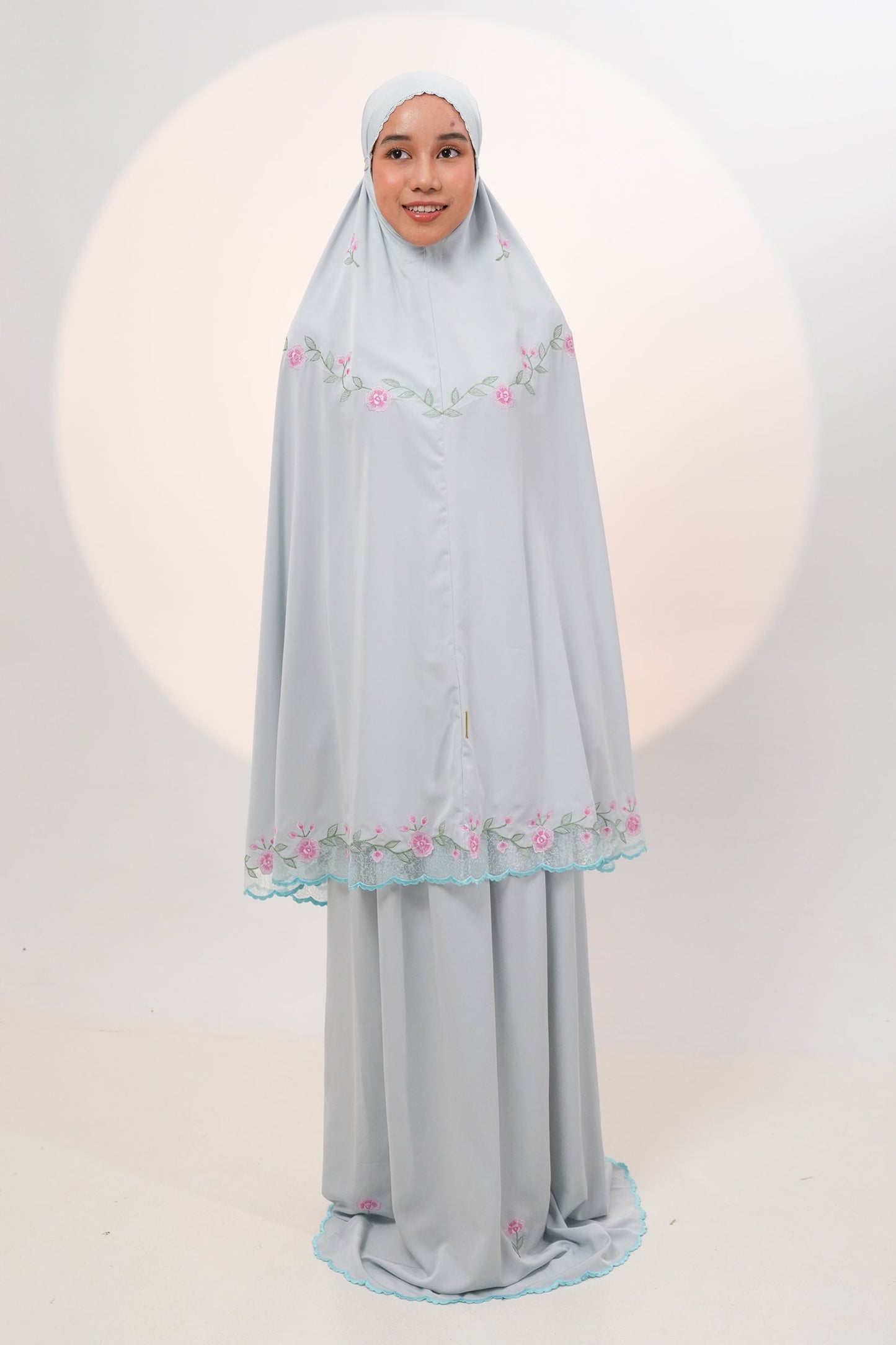 Lotus in Earl Blue Prayer Wear