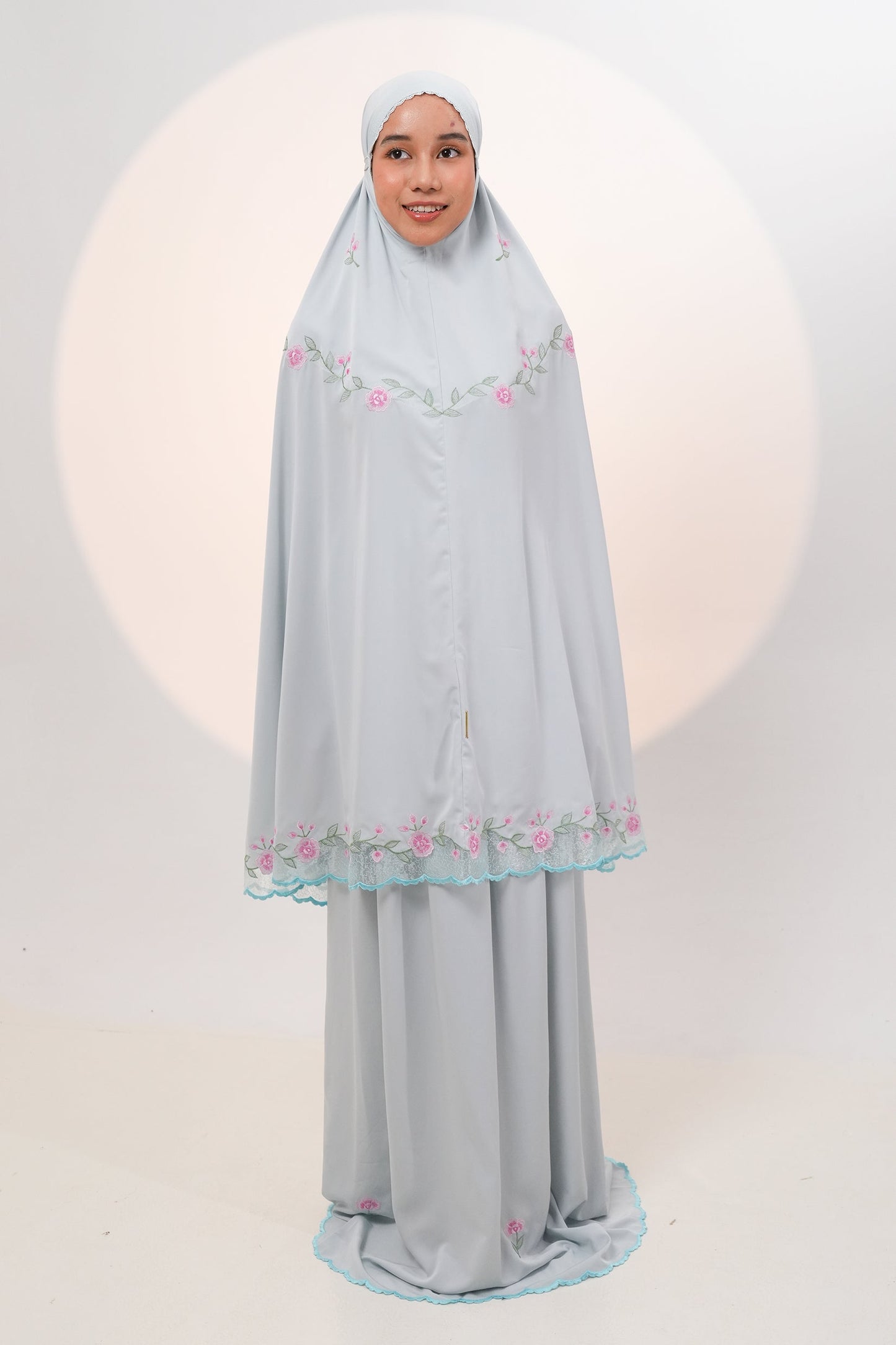 Lotus in Earl Blue Prayer Wear