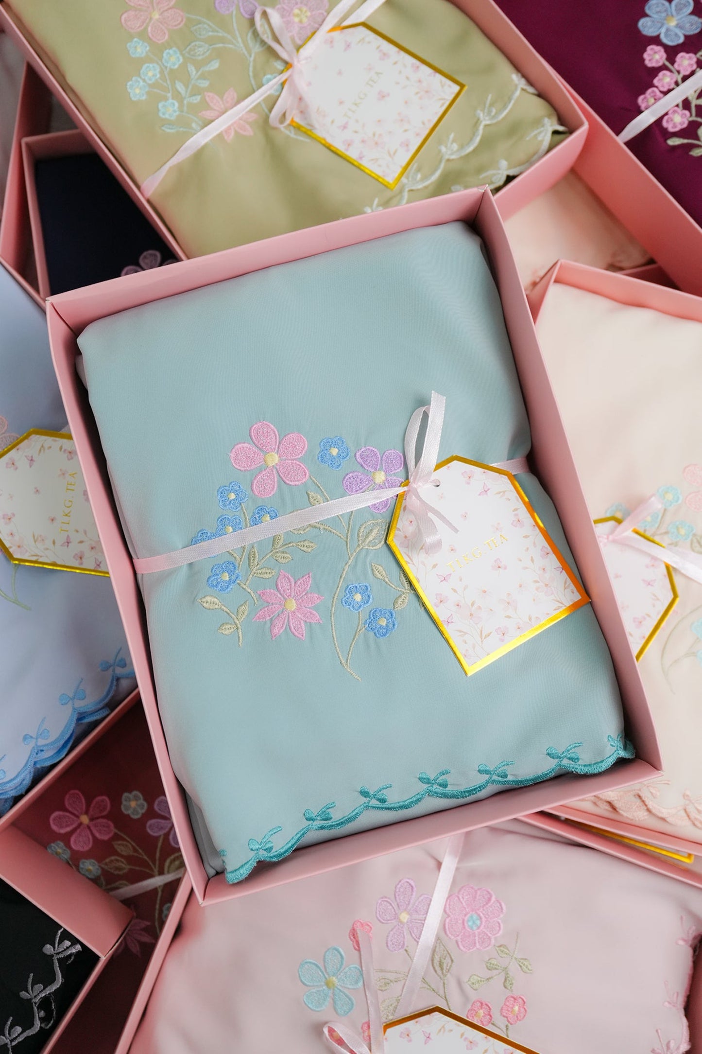 Lunara in Mint Prayer Wear