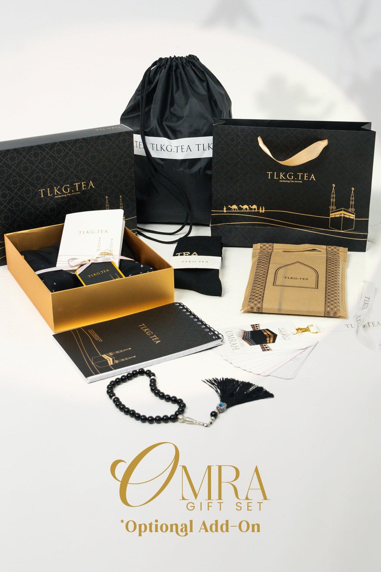 Medina Omra in Navy Prayer Wear