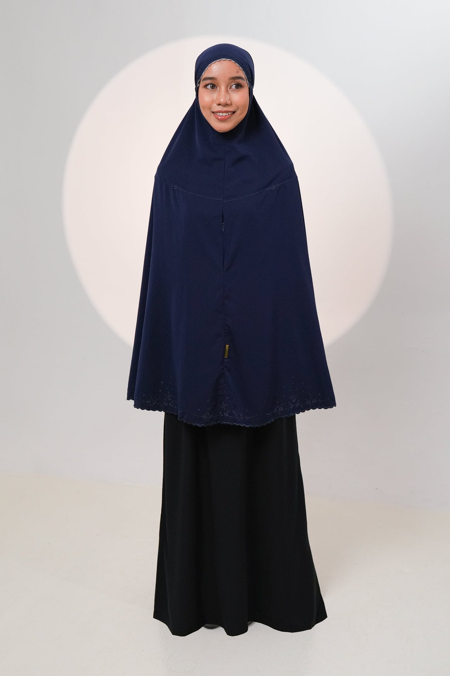 Harmony Omra Maxi in Navy Prayer Wear