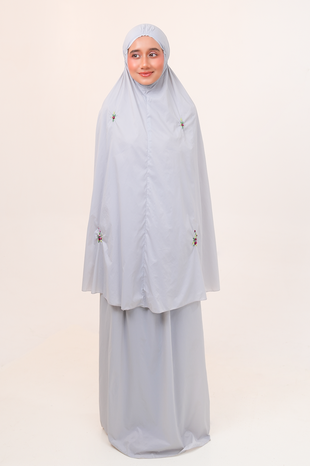 The Pocket Tea in Dove Prayer Wear