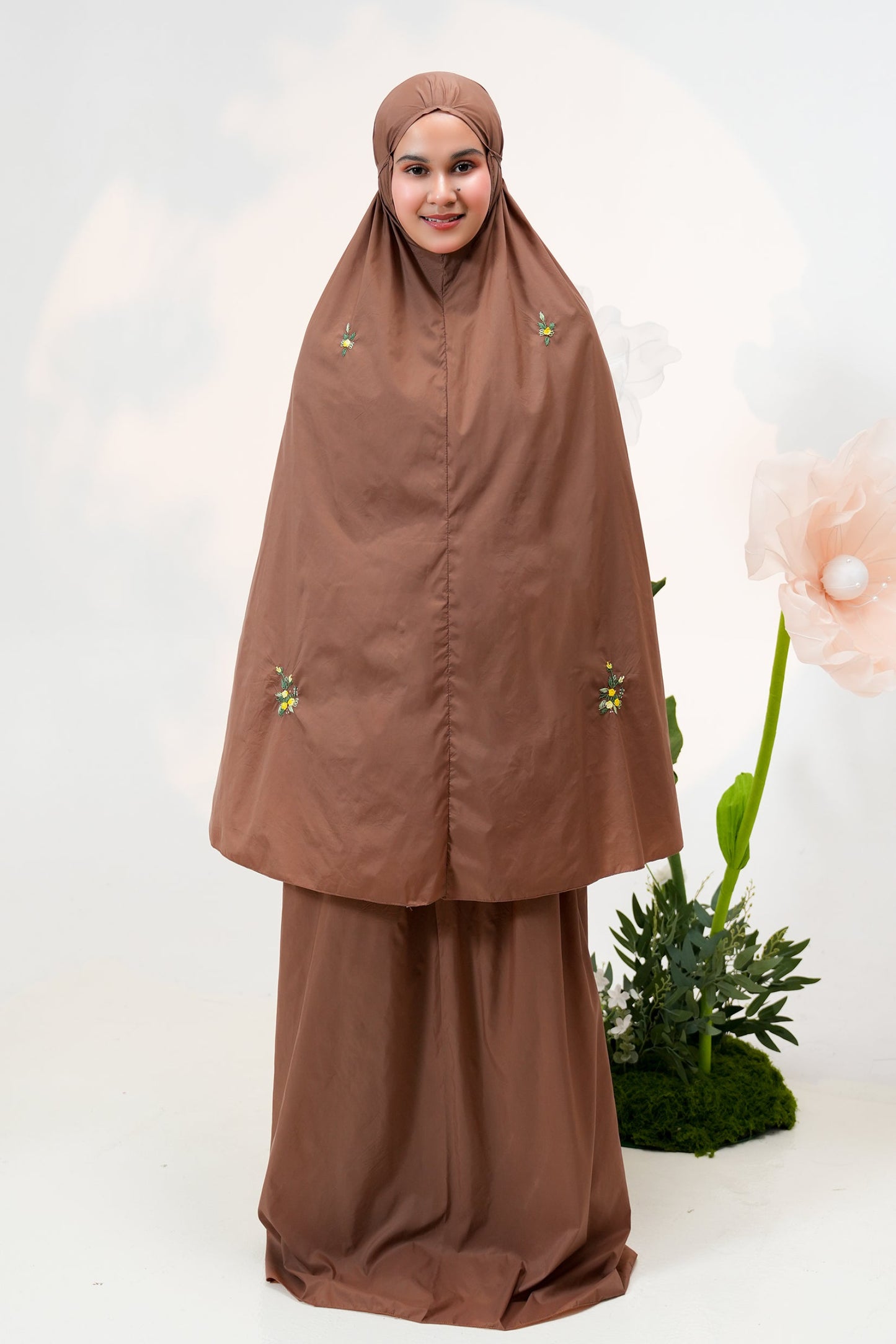 The Pocket Tea in Chocolate Prayer Wear