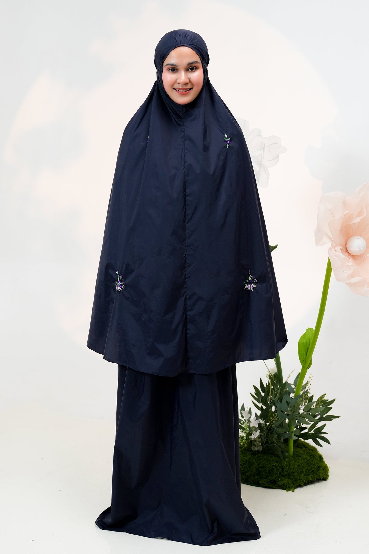 The Pocket Tea in Navy Prayer Wear