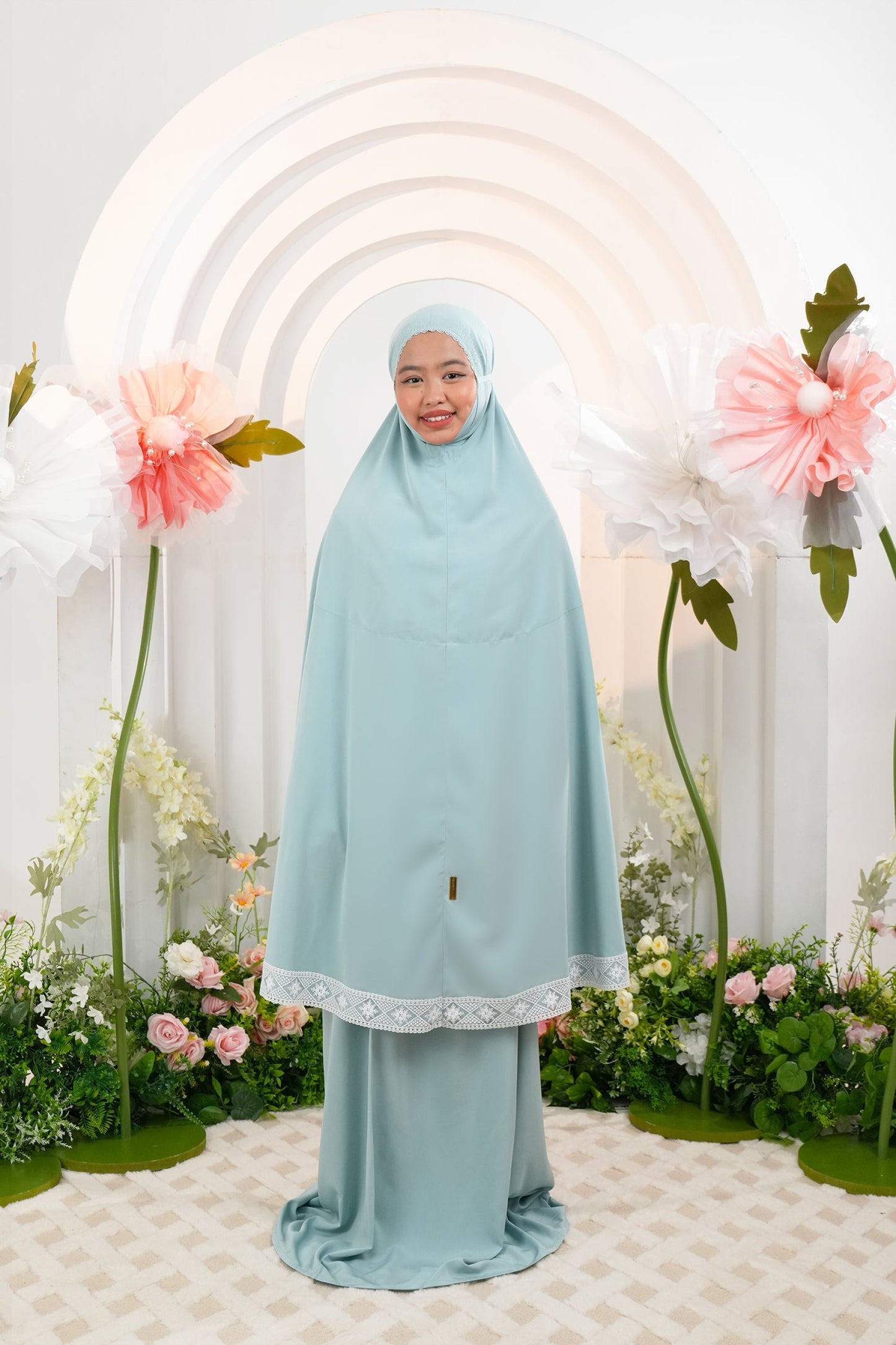 Primrose (Tweens) in Mint Prayer Wear