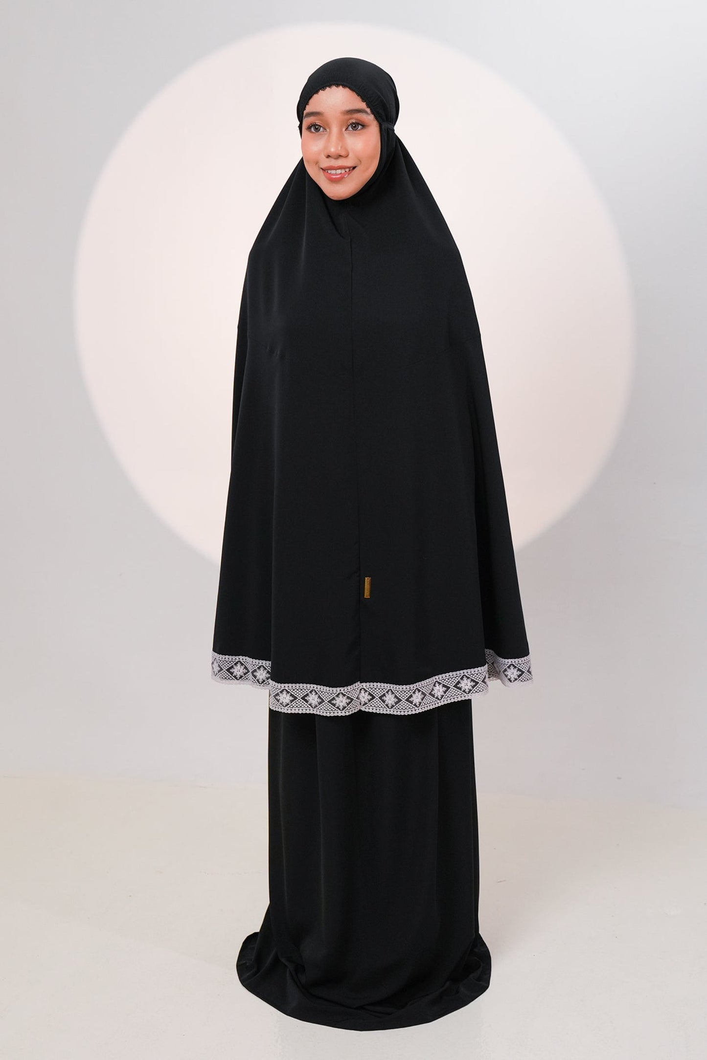 Primrose in Black Tea Prayer Wear