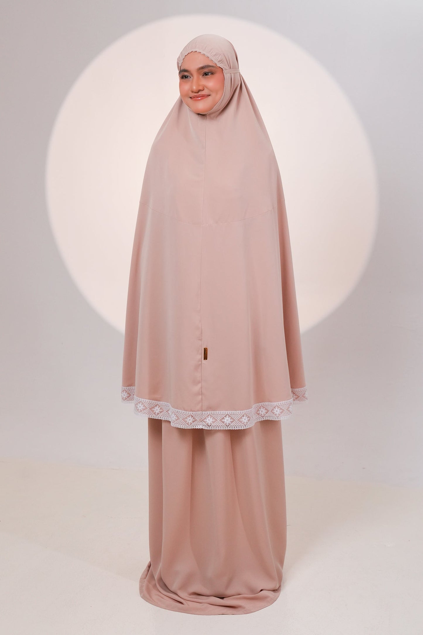 Primrose in Milk Tea Prayer Wear