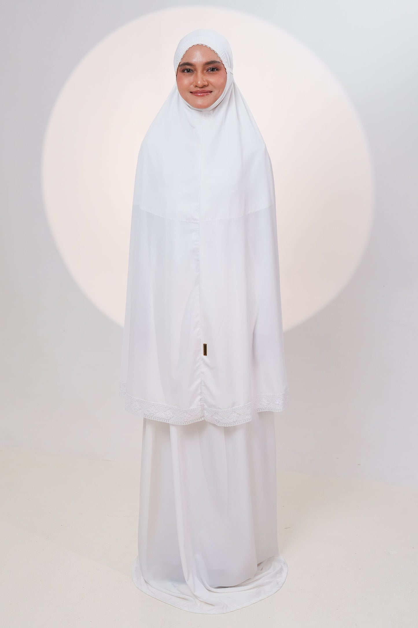 Primrose in Vanilla Prayer Wear