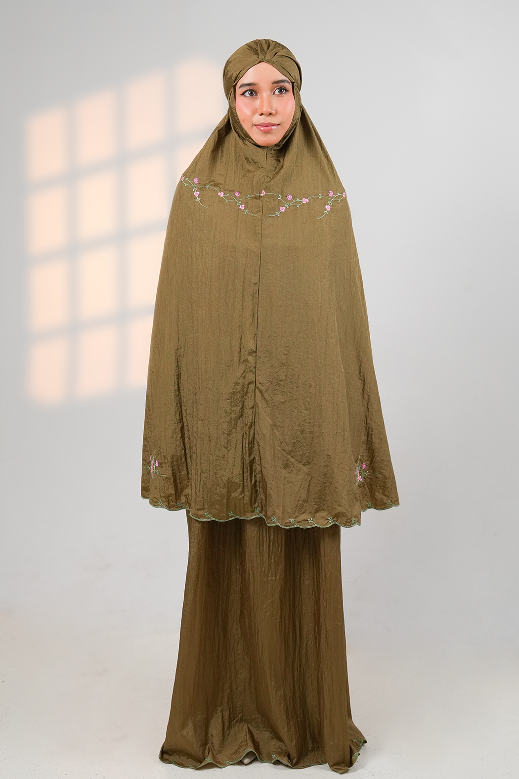 Travel Roses in Sugarcane