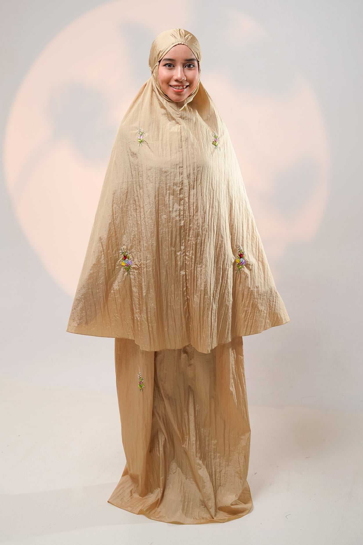 Zehra Sling Travel in Gold Prayer Wear