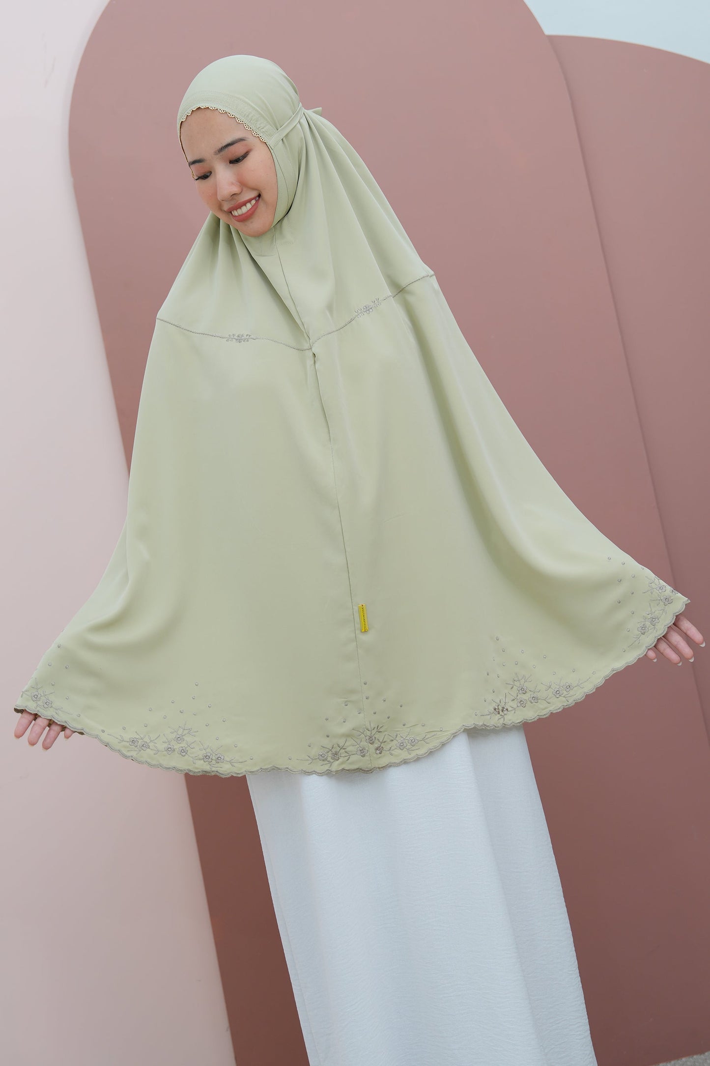 Harmony Signature Omra In Matcha Prayer Wear