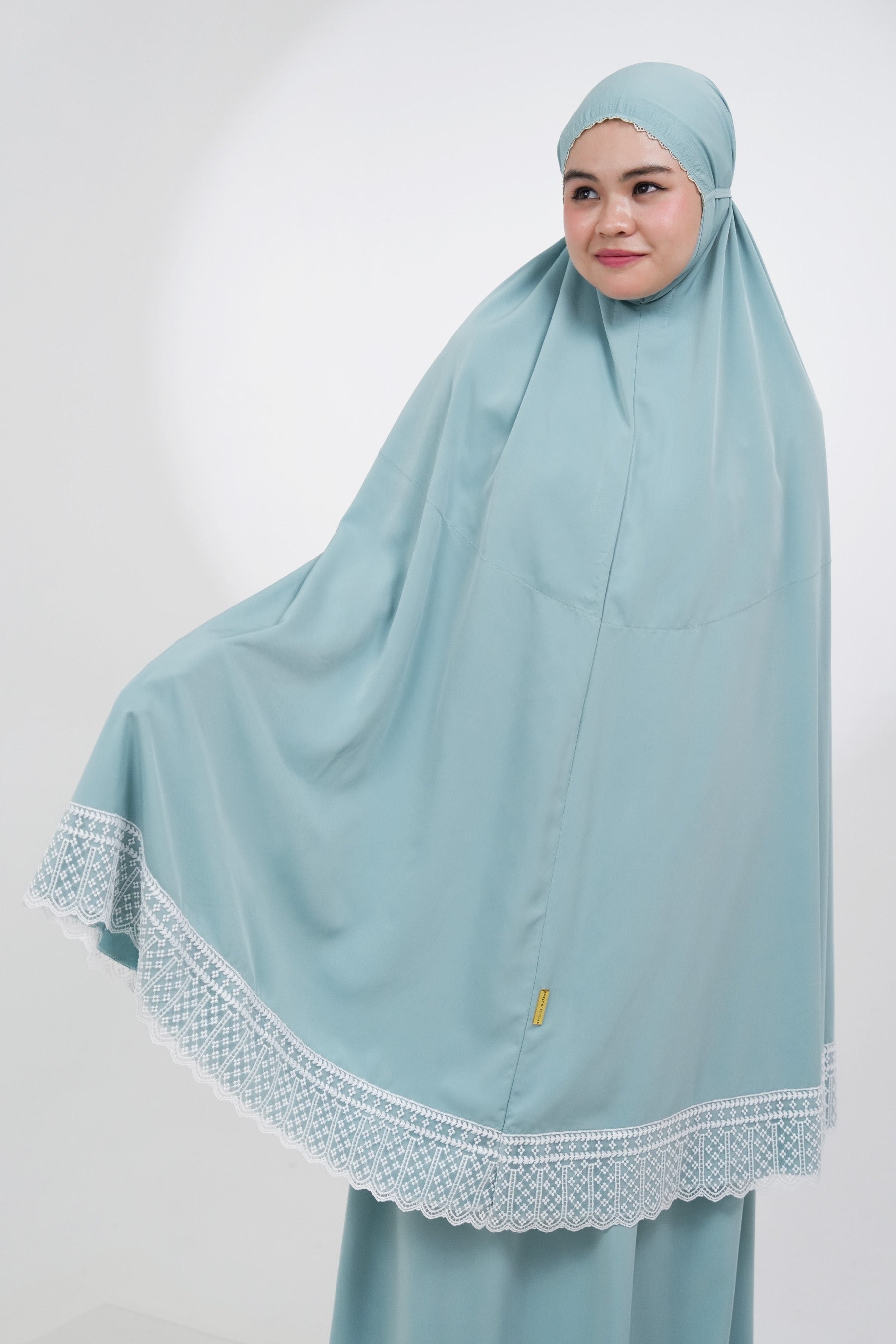 Dewdrops In Mint Prayer Wear