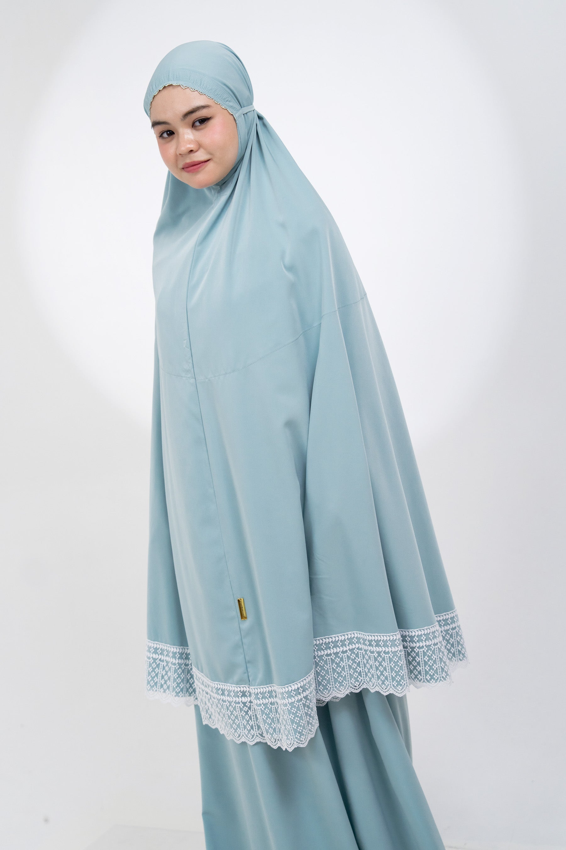 Dewdrops In Mint Prayer Wear