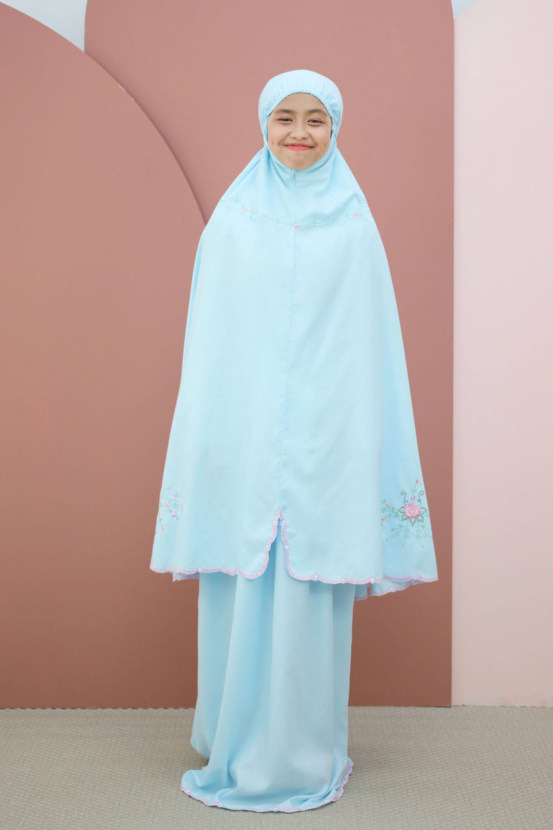 Basma In Blue (Tweens) Prayer Wear