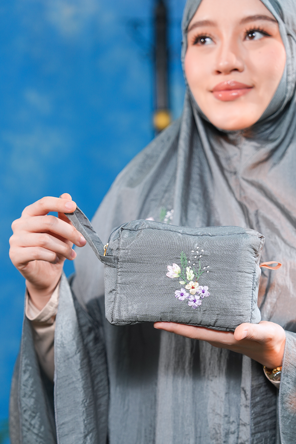 The Blooming Travel Telekung in Grey