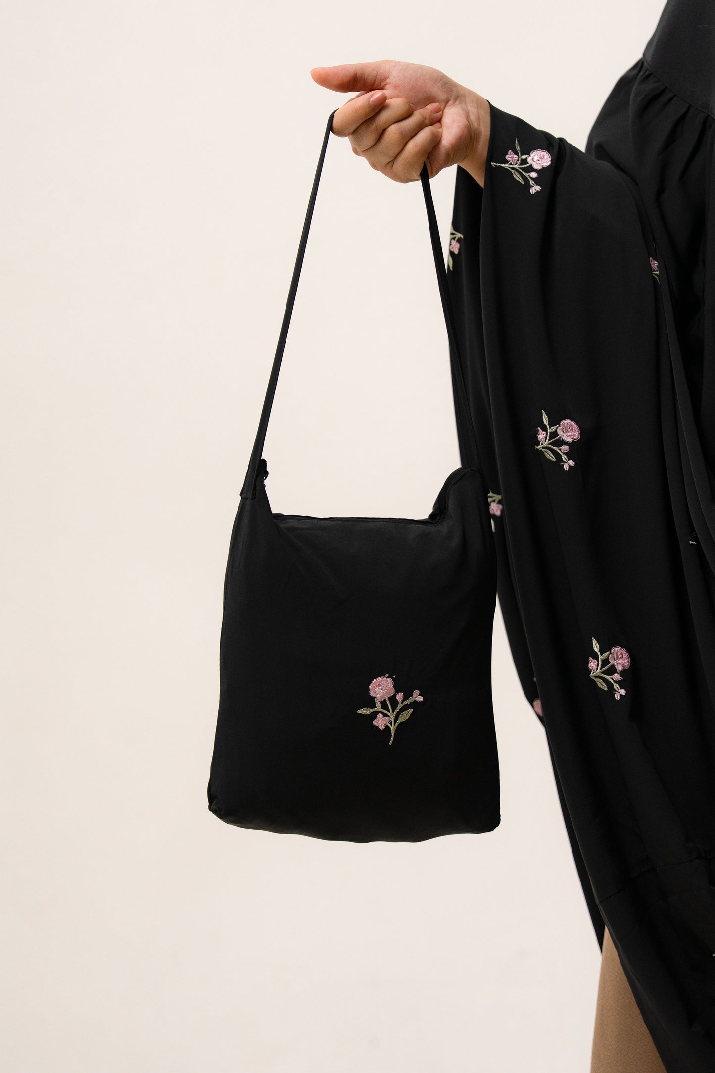 The One Piece in Black Tea