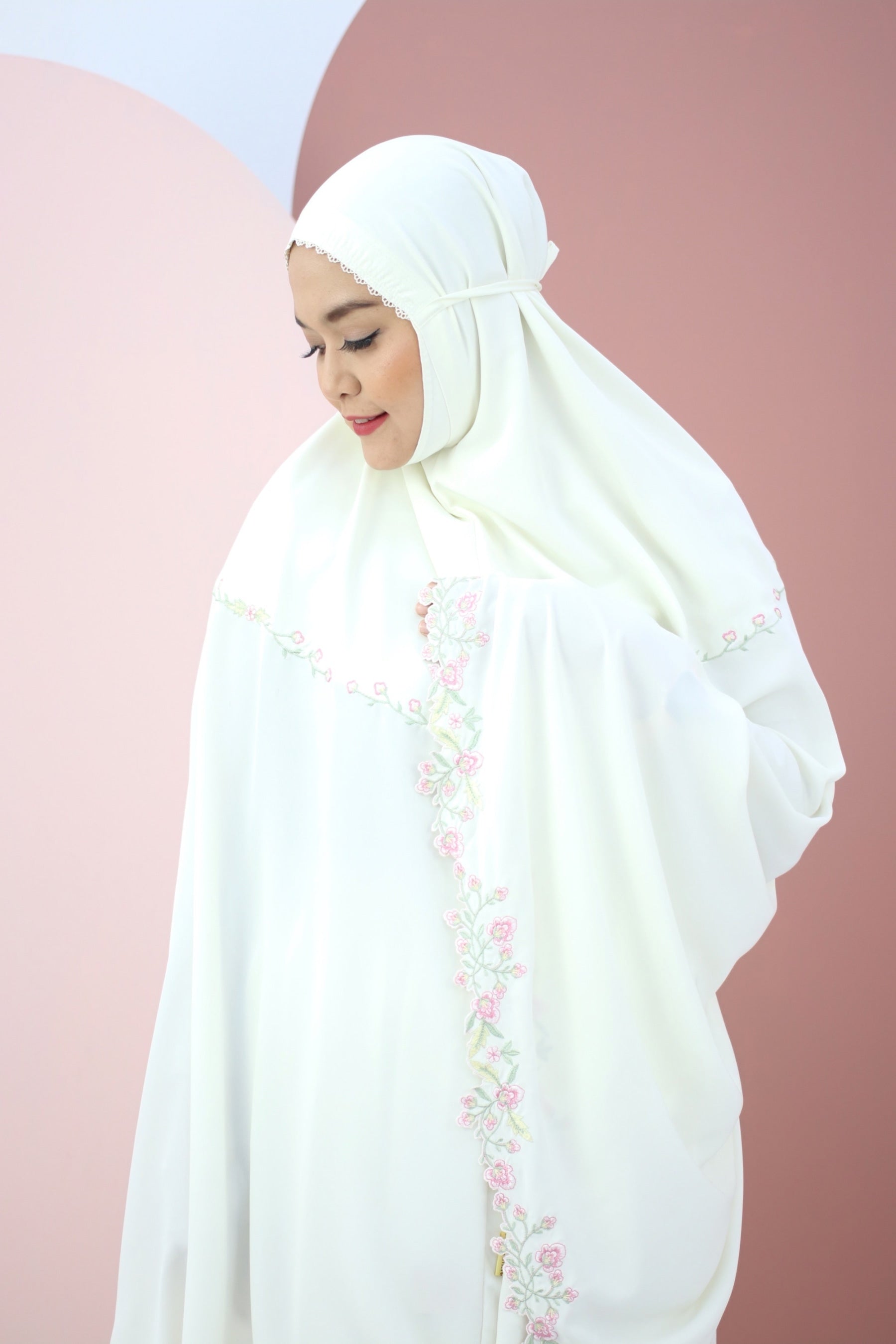 Nayla In Cream Prayer Wear