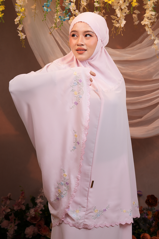 [As Is] Celine Pink / S Prayer Wear