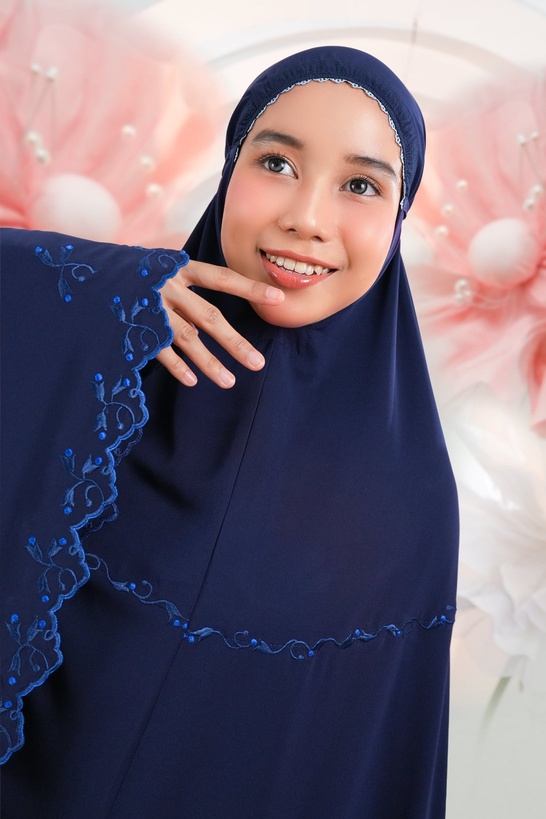 [As Is] Dalia Navy / S Prayer Wear