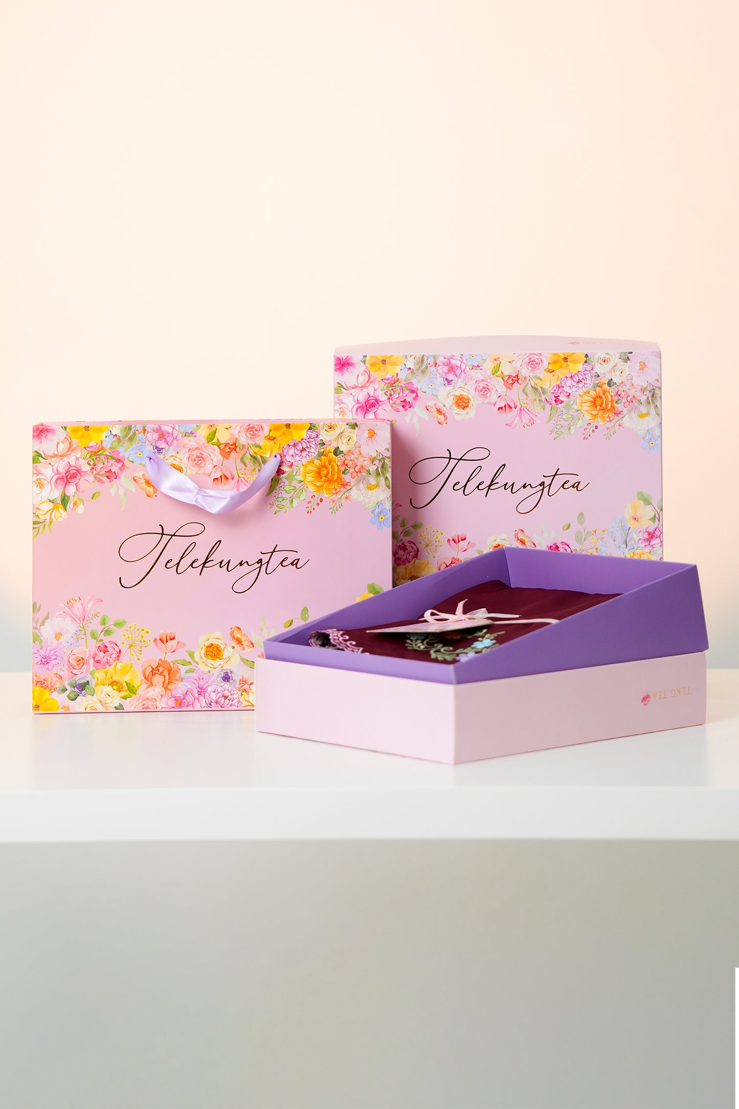 [Complimentary, Not For Sale] Gift Box & Gift Bag Duo - Sweet Petals