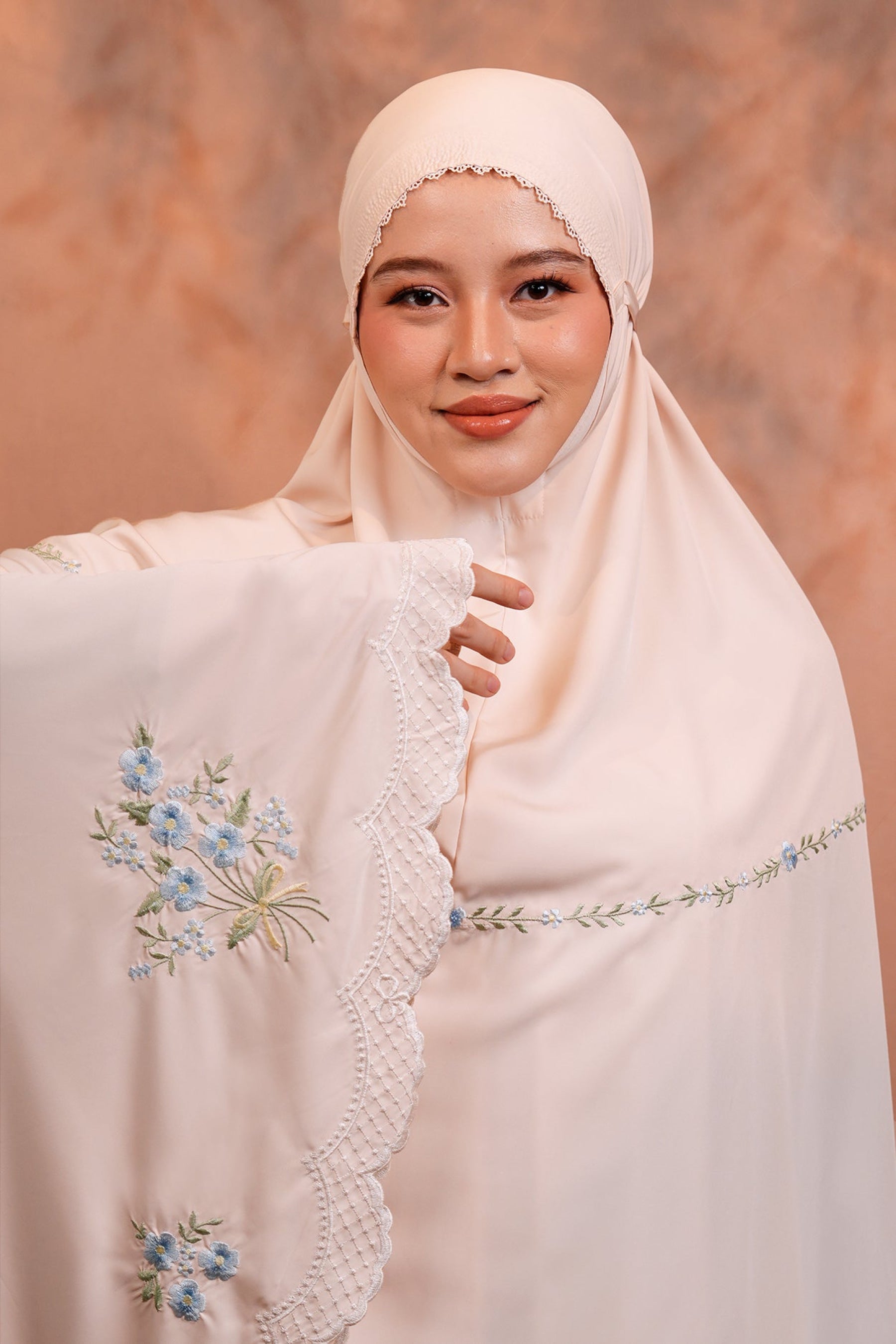 Evalora in Buttermilk Prayer Wear