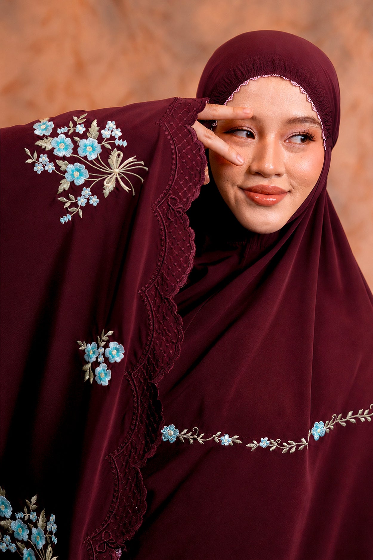Evalora in Dark Cherry