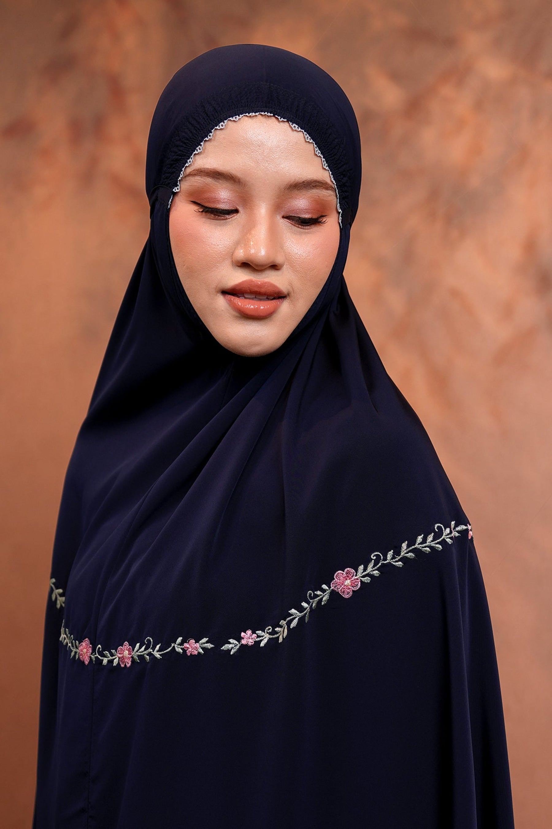 Evalora in Navy Prayer Wear