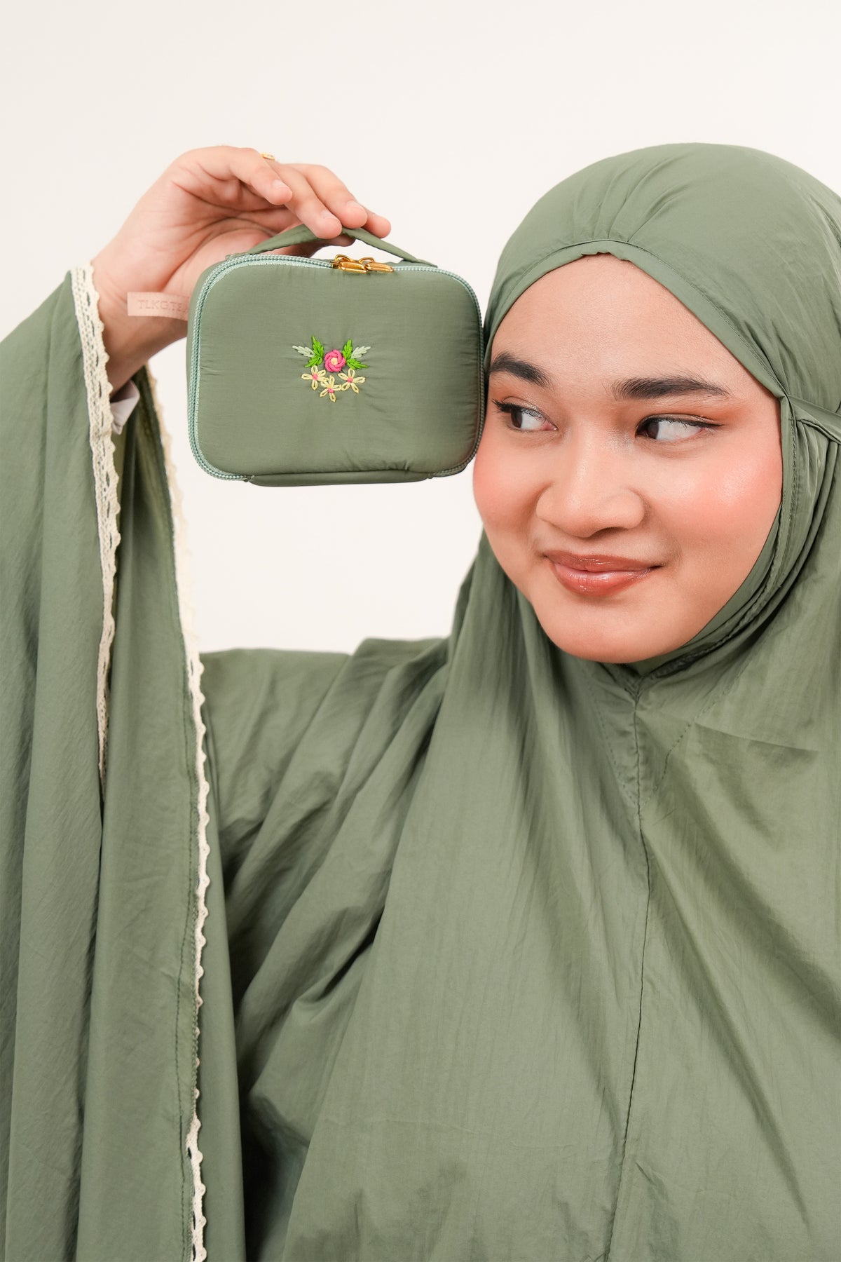 The Pocket Tea (SilkTouch Ed.) in Evergreen