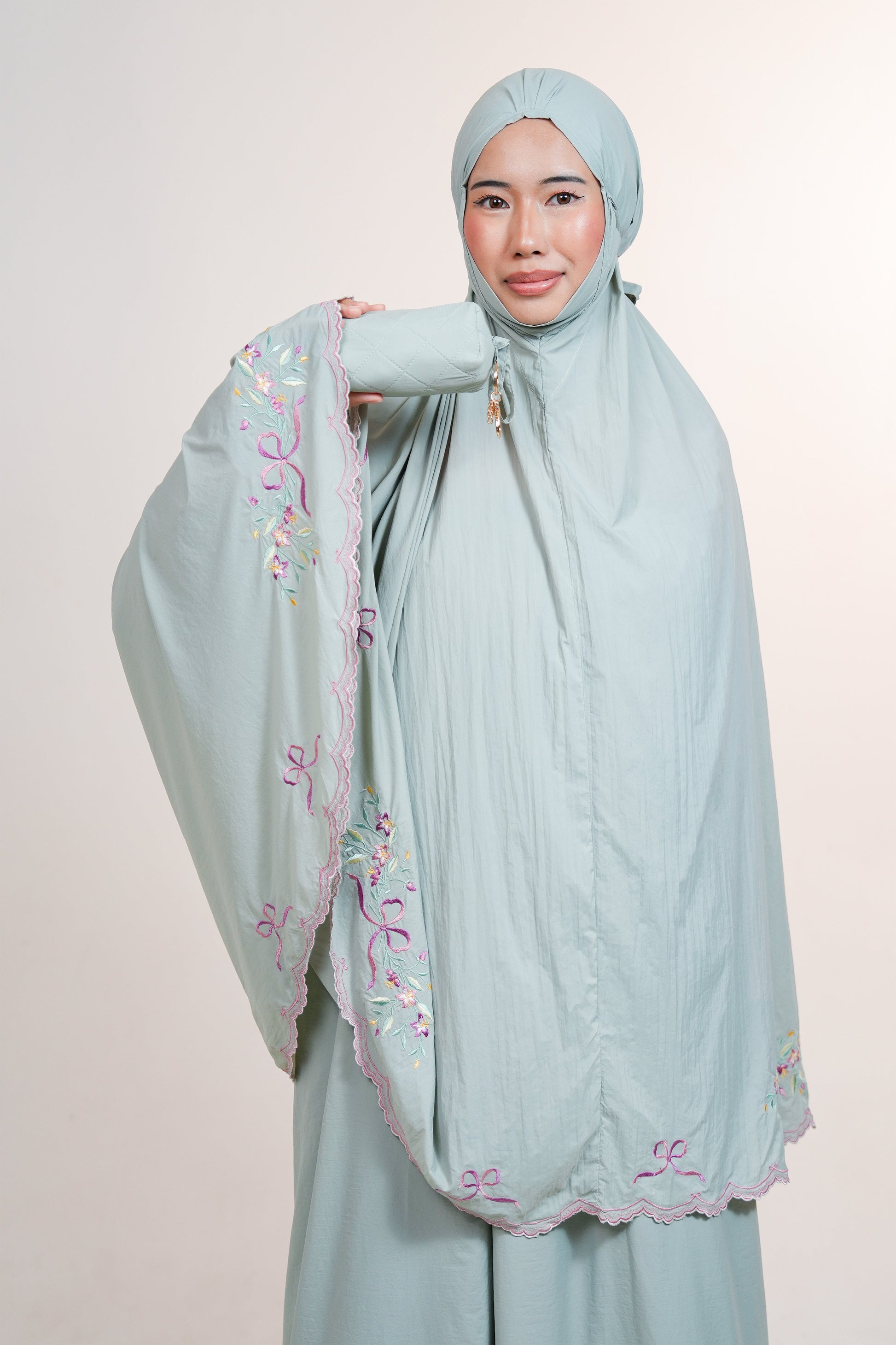 [As Is] Whispered Grace Faerie Green / XS Prayer Wear