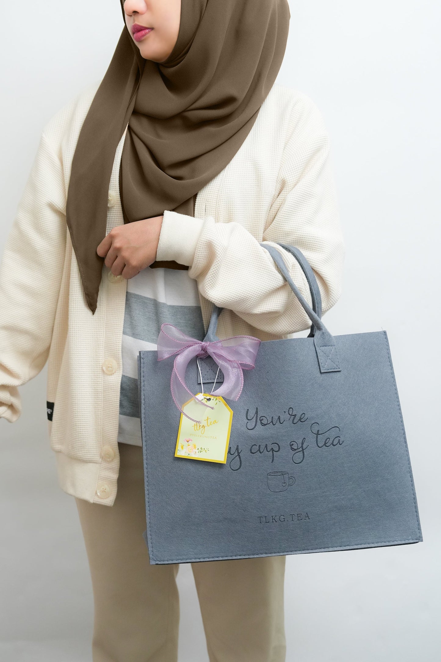 Felt Gift Bag In Grey Prayer Mat &