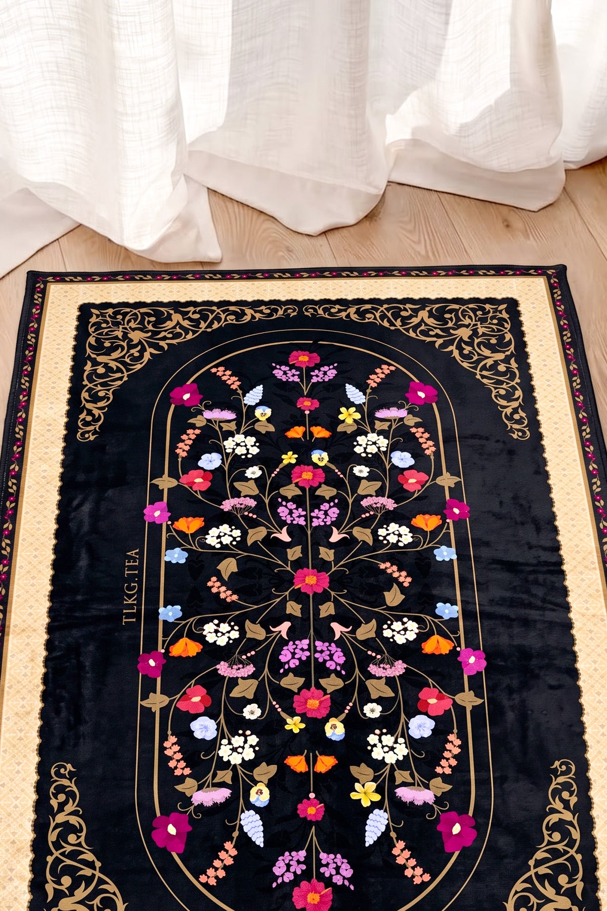 [As Is] Heritage Prayer Mat