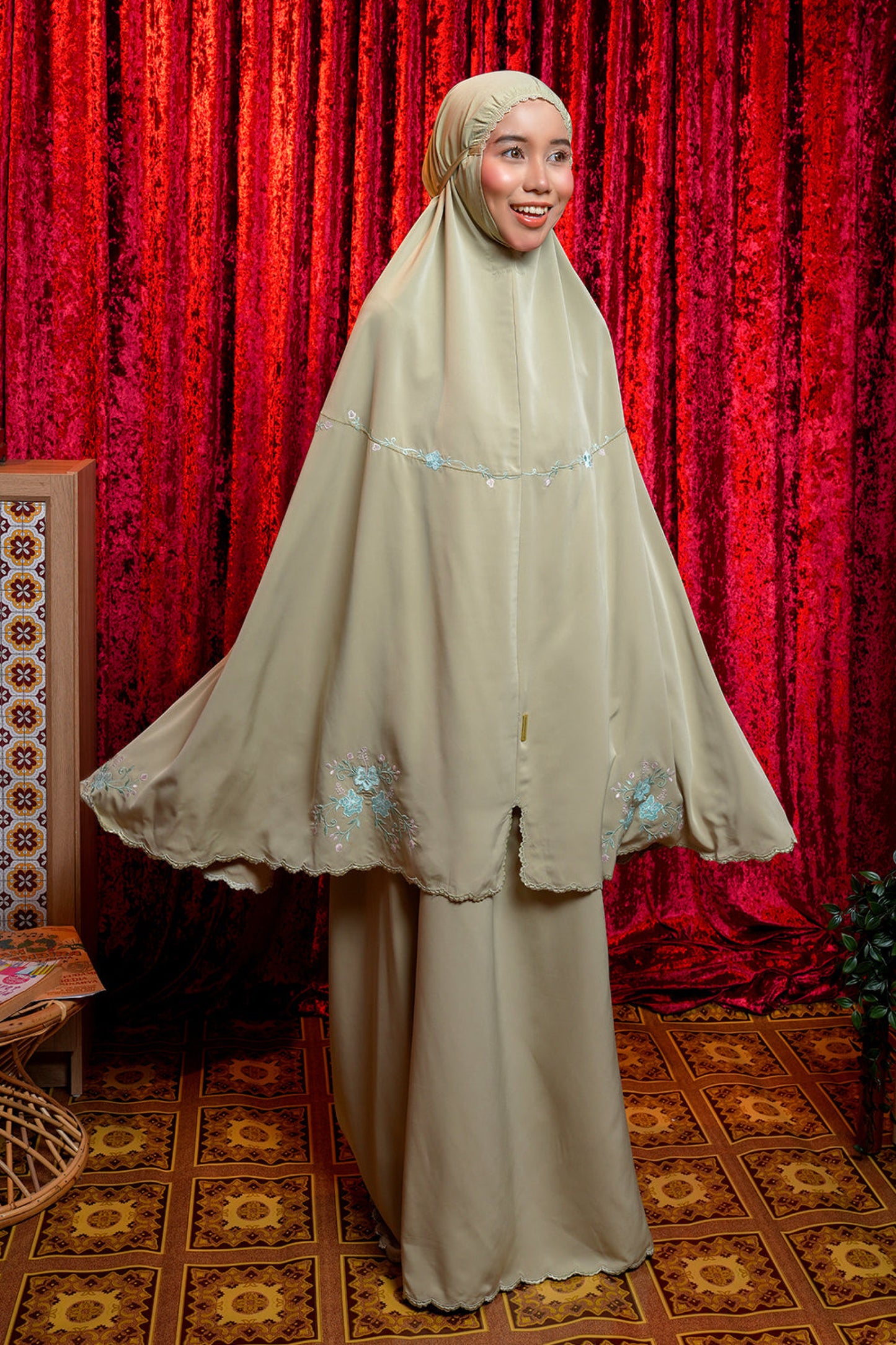 The Hibiscus in Matcha Prayer Wear