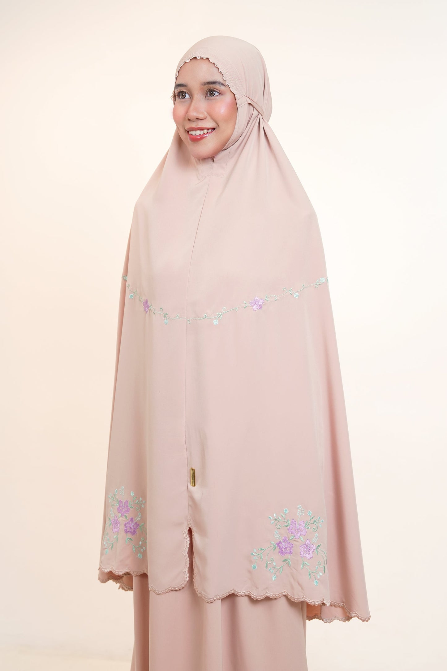The Hibiscus in Milk Tea Prayer Wear