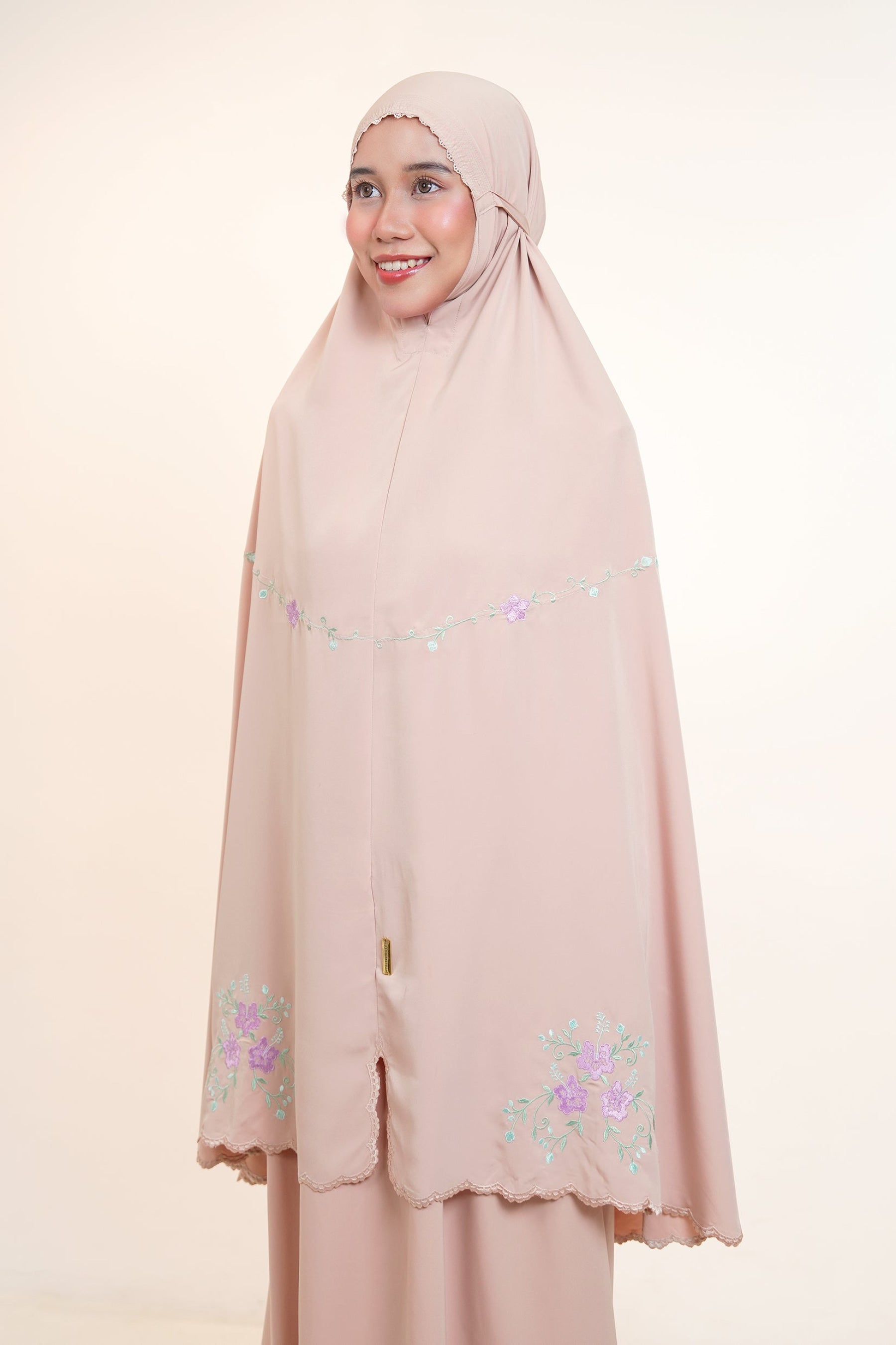 The Hibiscus in Milk Tea Prayer Wear