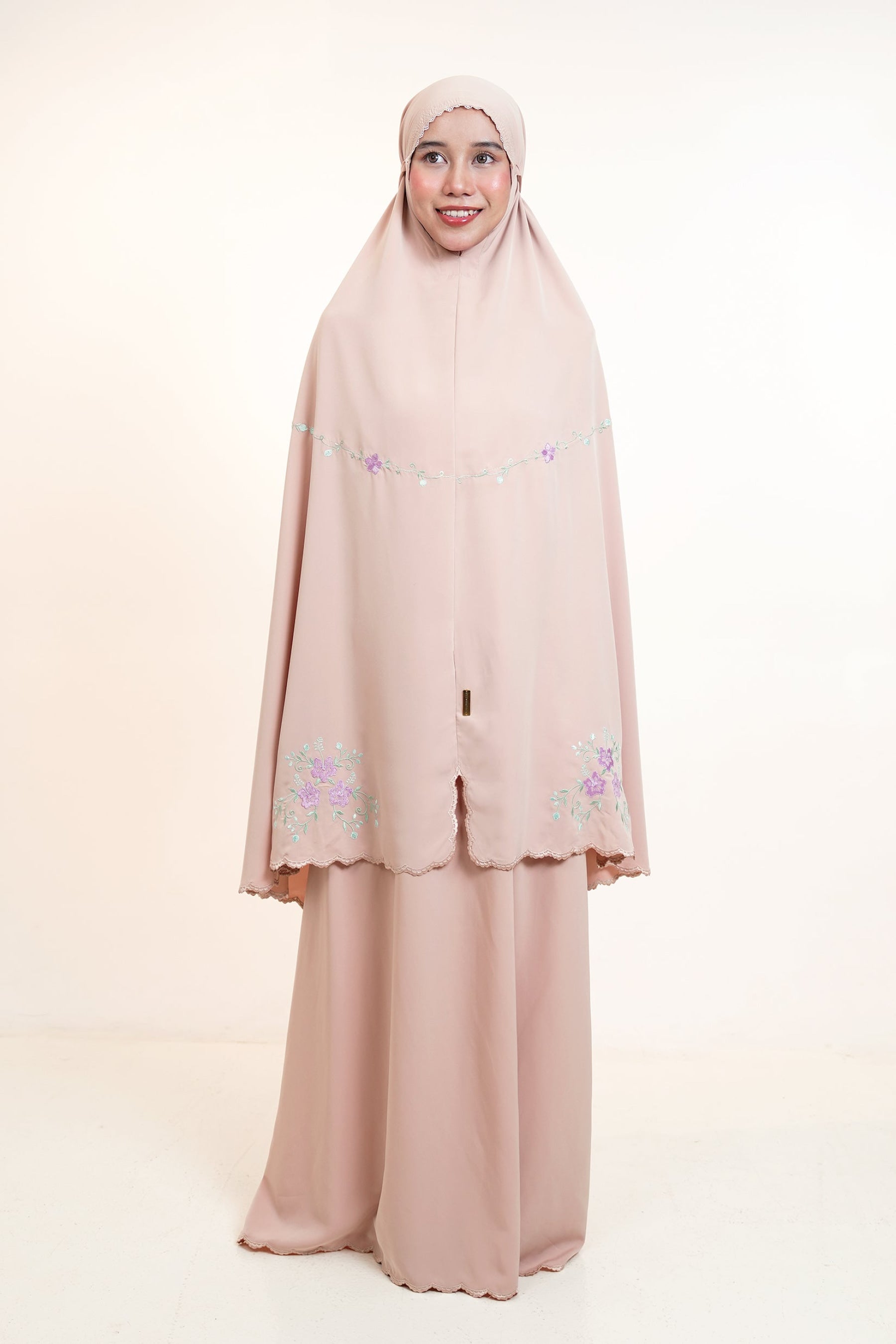 The Hibiscus in Milk Tea Prayer Wear