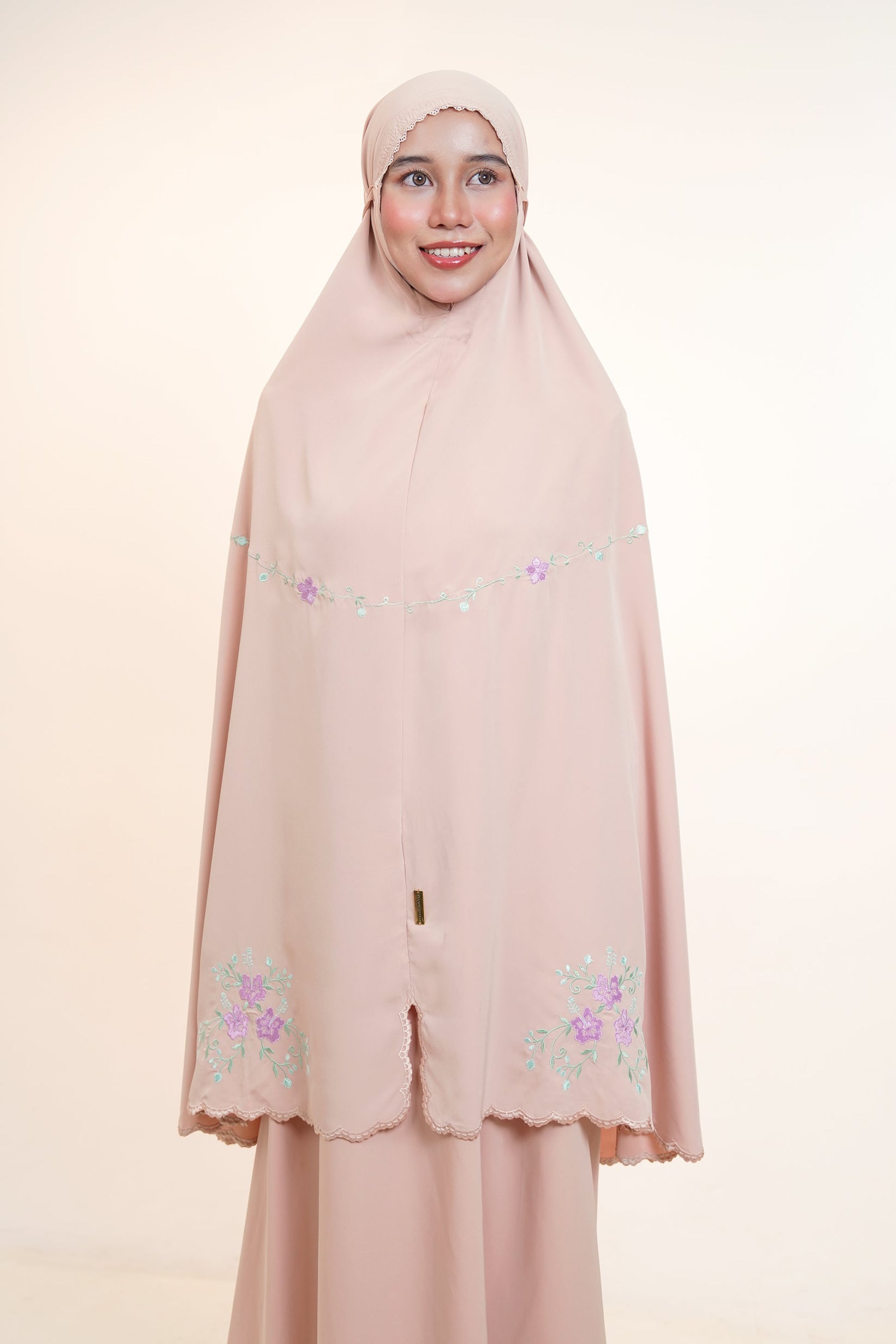 The Hibiscus in Milk Tea Prayer Wear
