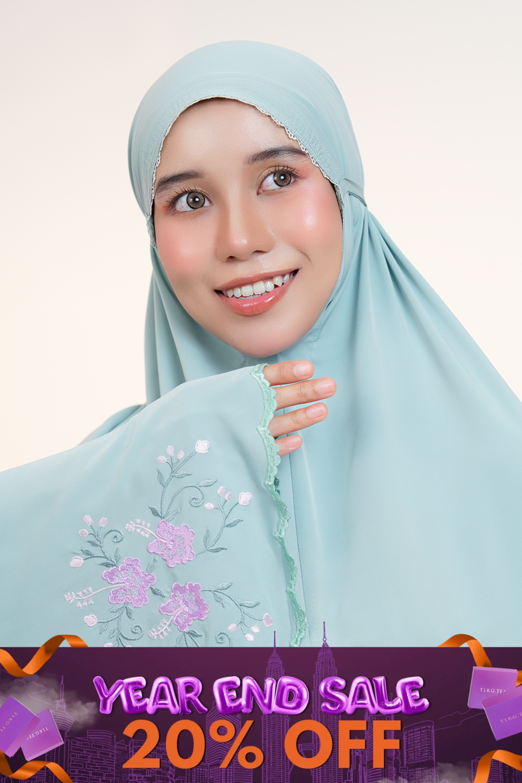 The Hibiscus in Mint Prayer Wear