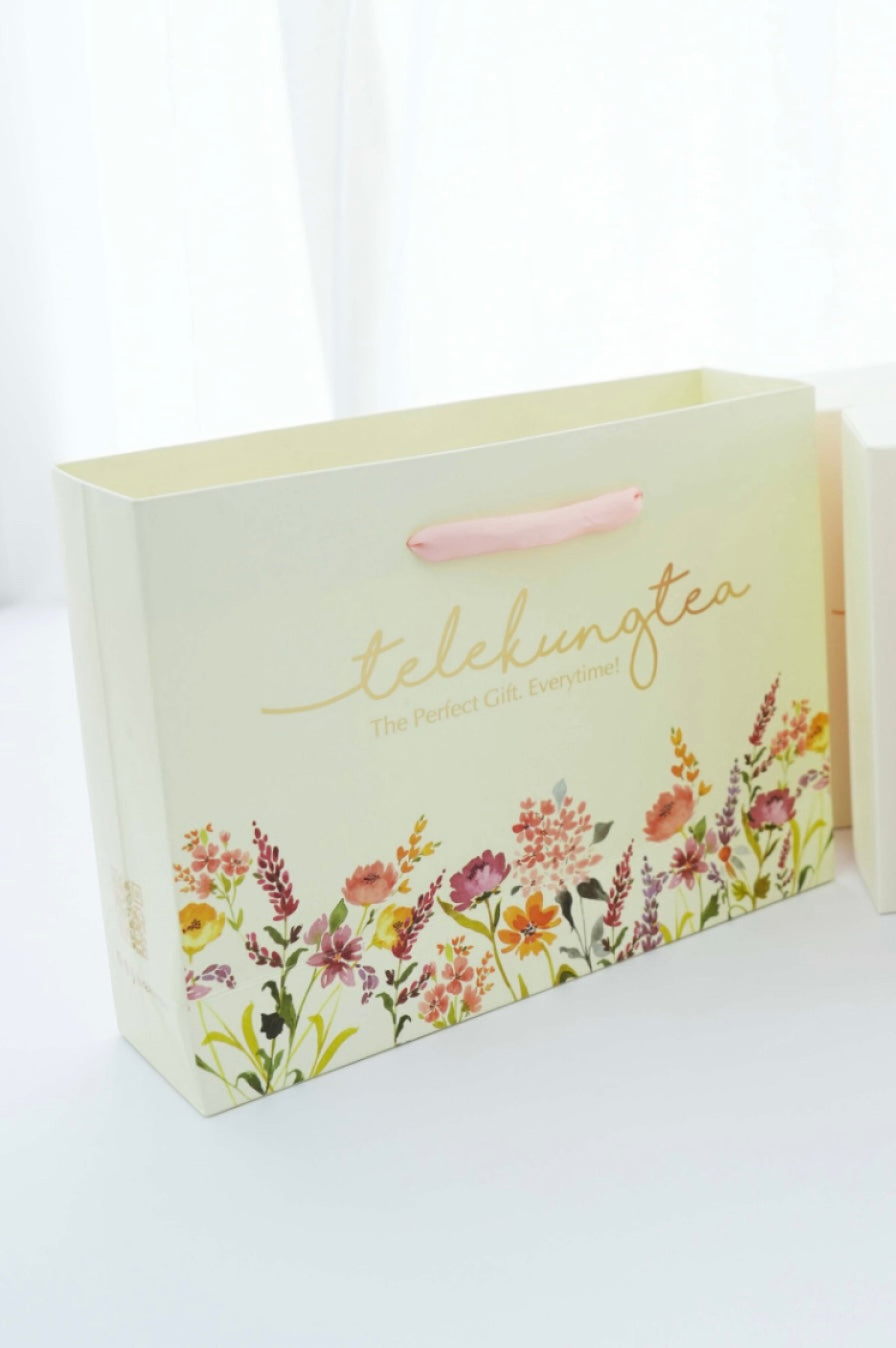 Gift Bag - Primavera Boxes & Tins