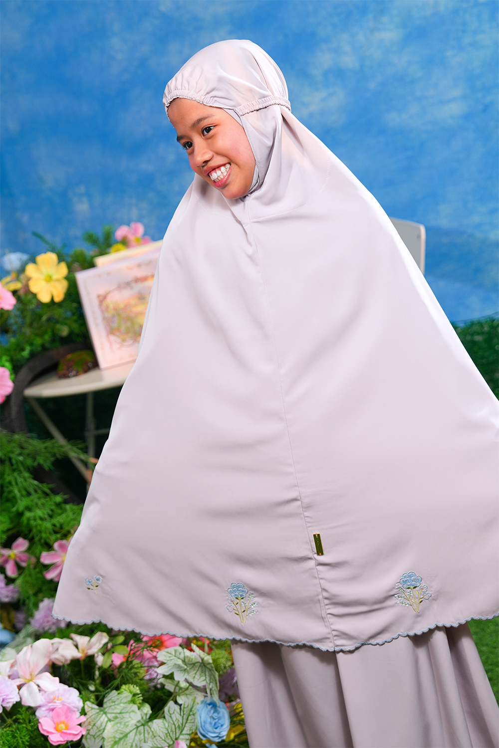 Little Eleanor in Mulberry