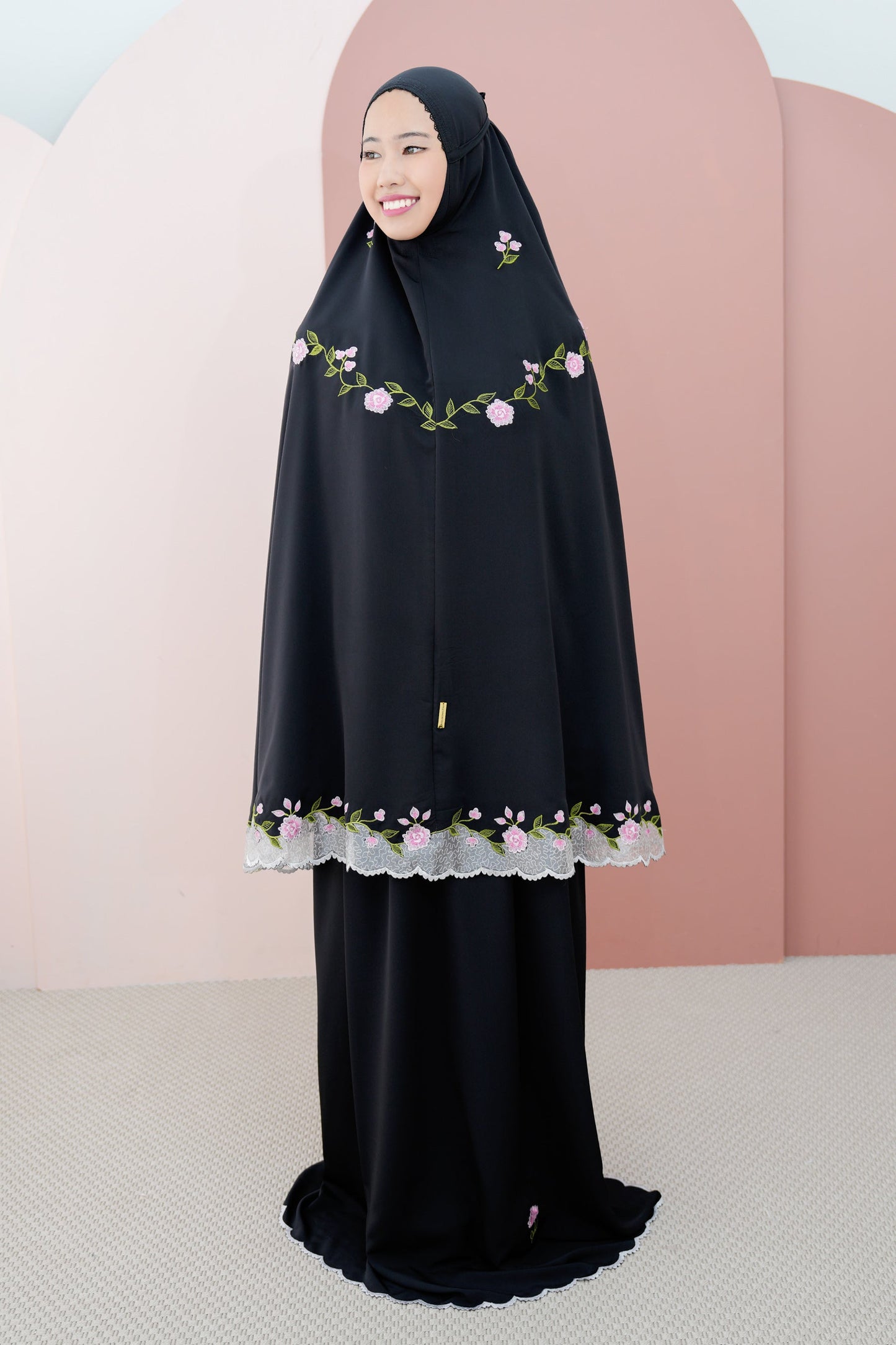 Lotus In Black Tea Prayer Wear